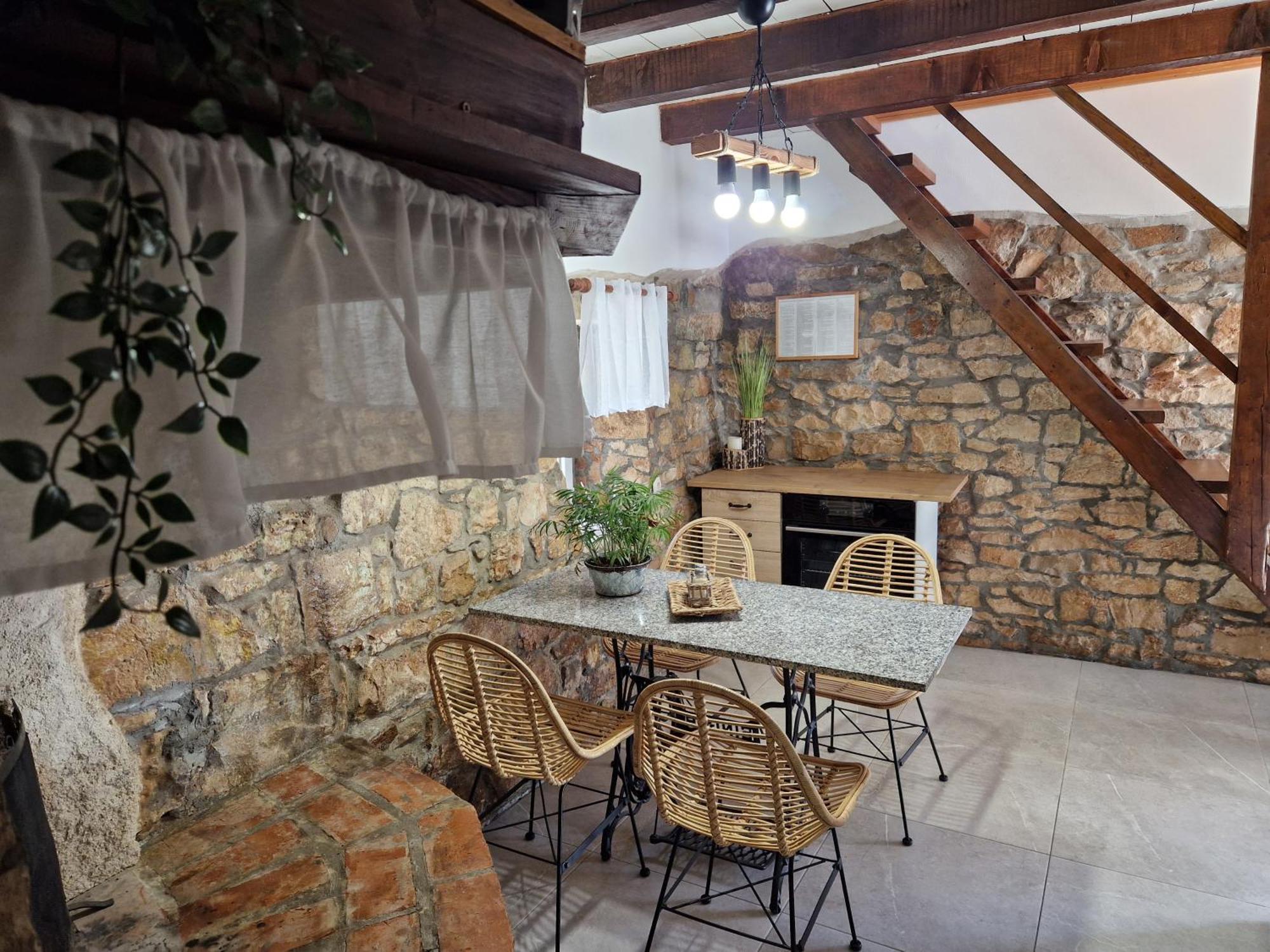 Holiday House Vuki Nedescina Exterior foto